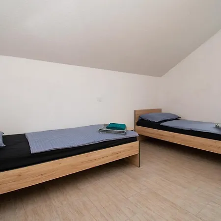 Vila Damjan In Istrien Peroj