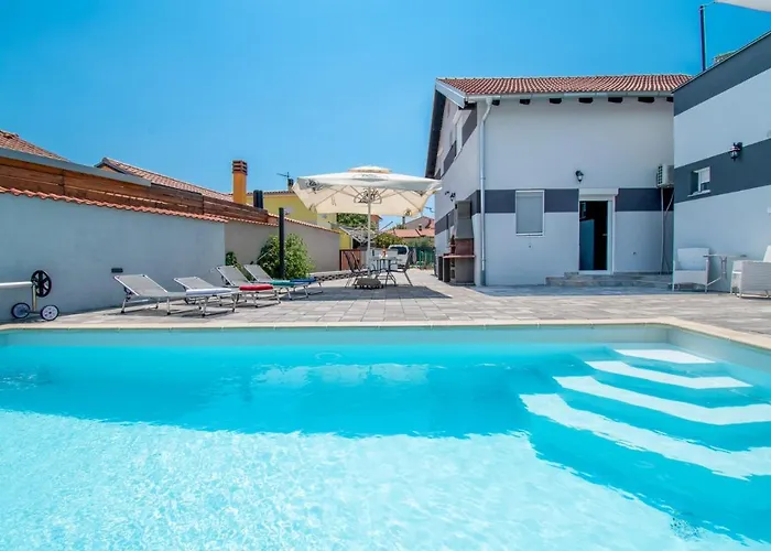 Villa Damjan, Barbariga By Istrabook