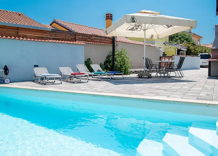 Damjan, Barbariga By Istrabook Villa *